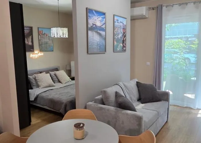 Fairytales River Point Apartment *